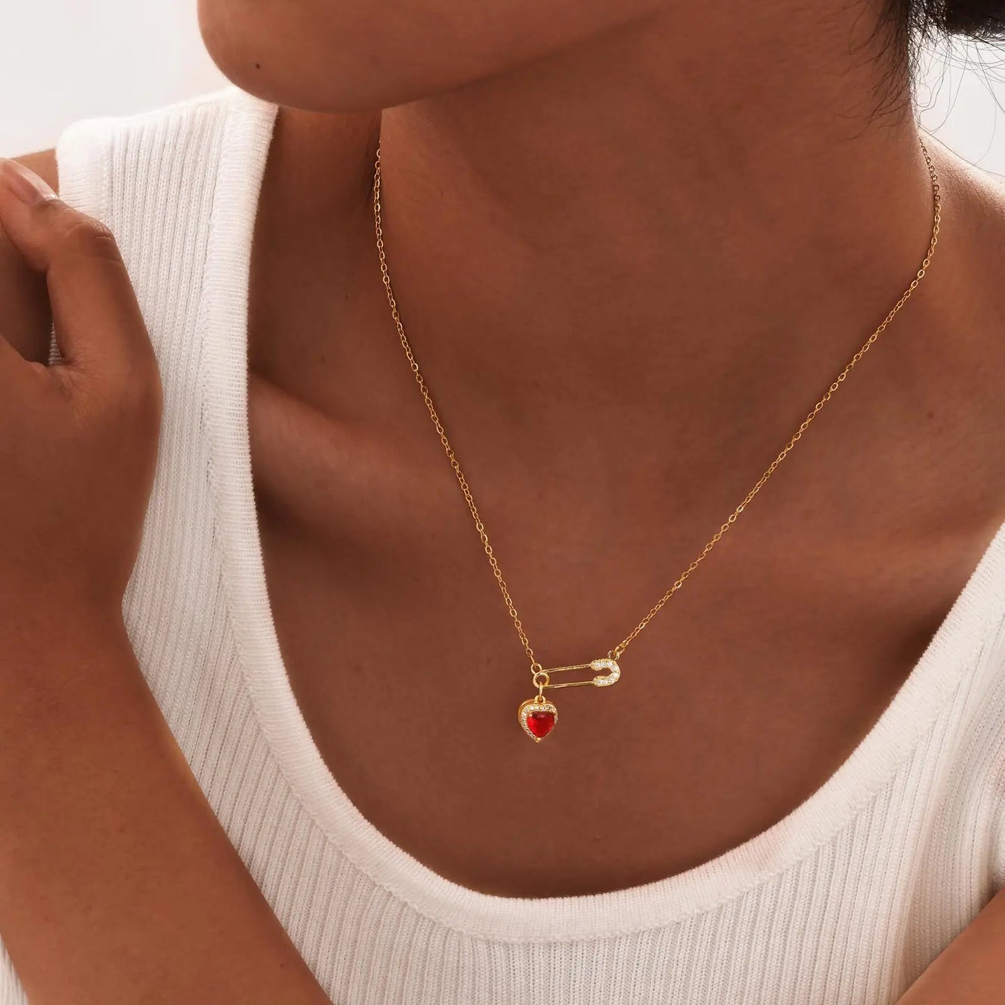 Stainless Steel Jewelry Safety Pin Pendant Necklaces For Women