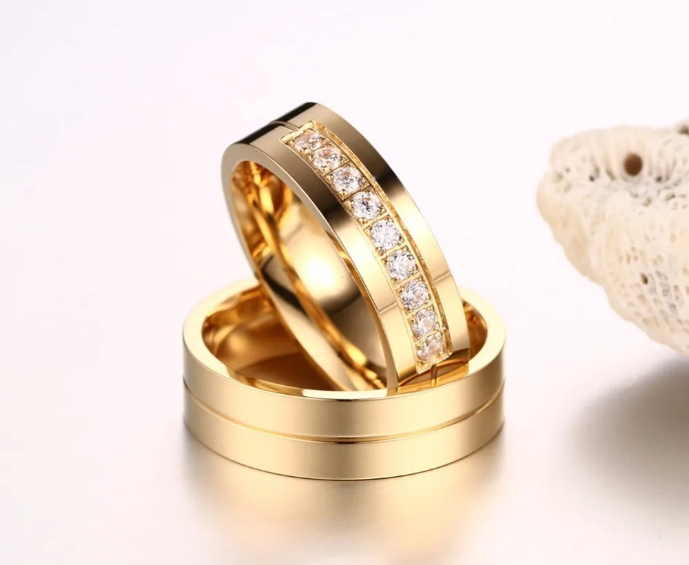 Bling CZ Stone Wedding Bands Rings for Women Men Gold Tone Stainless Steel Promise Love Anillo Alianca Bijoux Customized Engrave