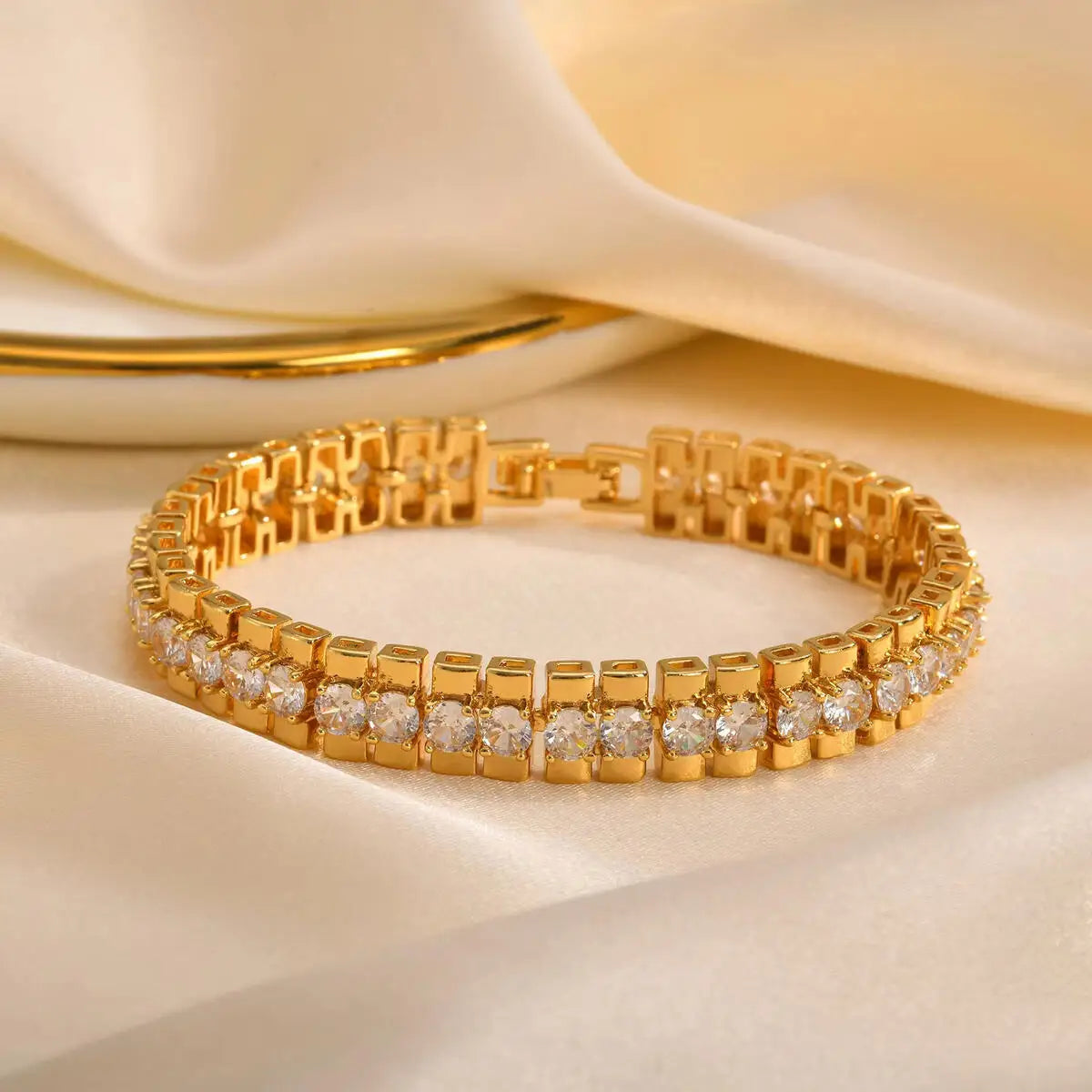 Chunky Paperclip Chain Women Bracelet Cubic Zirconia Watch Strap Gold Color Link Adjustable Stackable Jewelry For Girl Gift