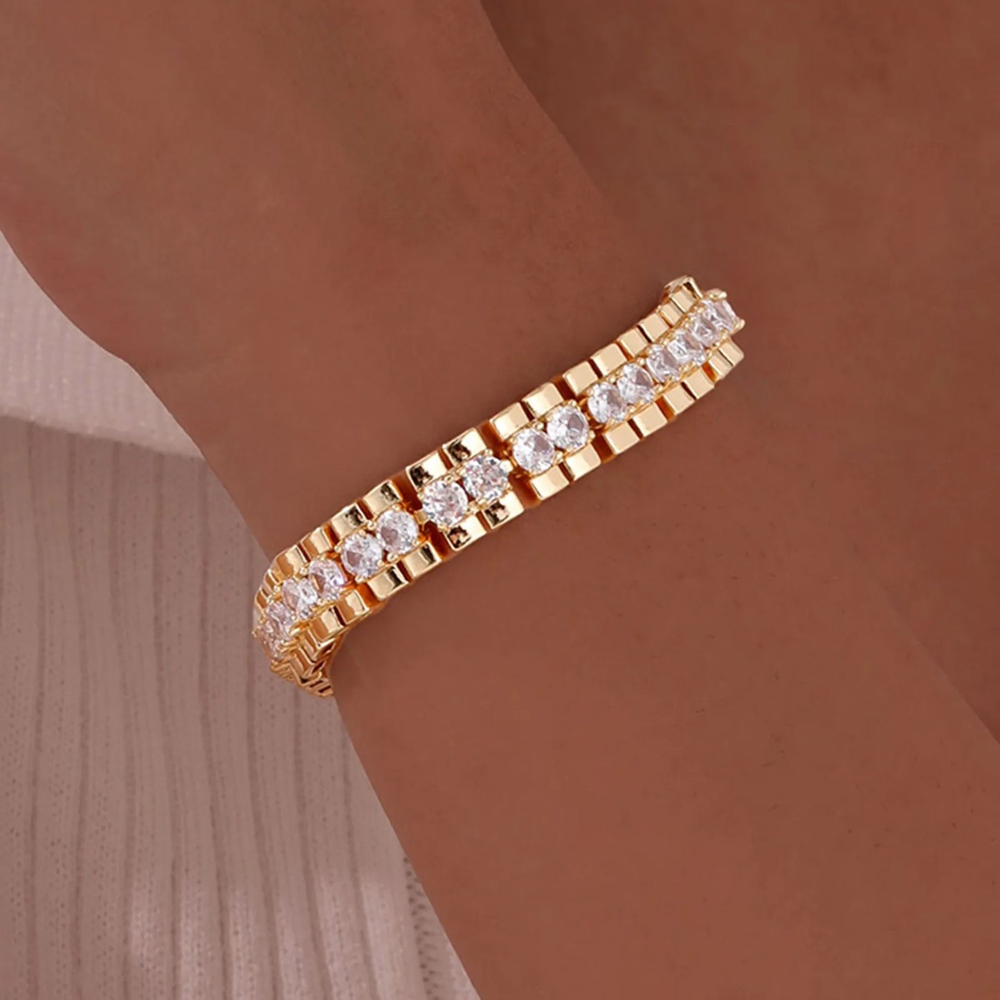 Chunky Paperclip Chain Women Bracelet Cubic Zirconia Watch Strap Gold Color Link Adjustable Stackable Jewelry For Girl Gift